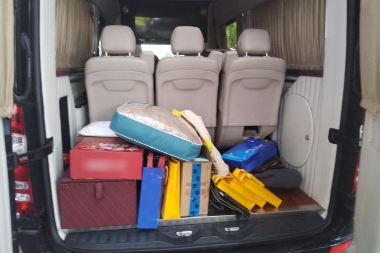 Used Xinkai Sprinter 2015 3.5L Standard Version Trunk