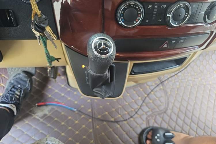 Used Xinkai Sprinter  Gear Lever