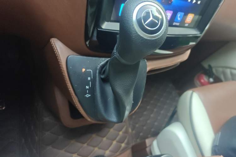 Used Xinkai Vito 2015 3.0L Standard Edition Gear Lever