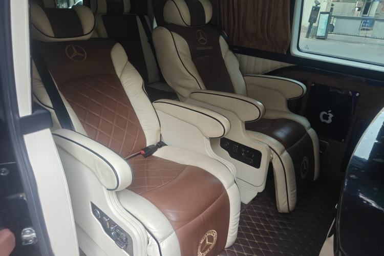 Used Xinkai Vito 2015 3.0L Standard Edition Left Rear Seat