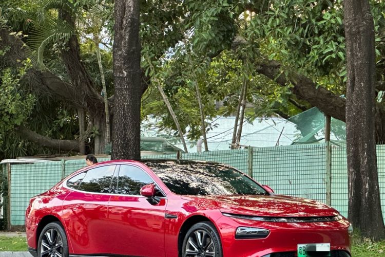 Used XPeng 2020 670E Exterior 1