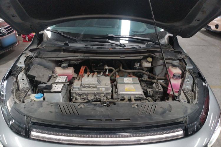 Used XPeng G3 2022 G3i 460N Engine Bay