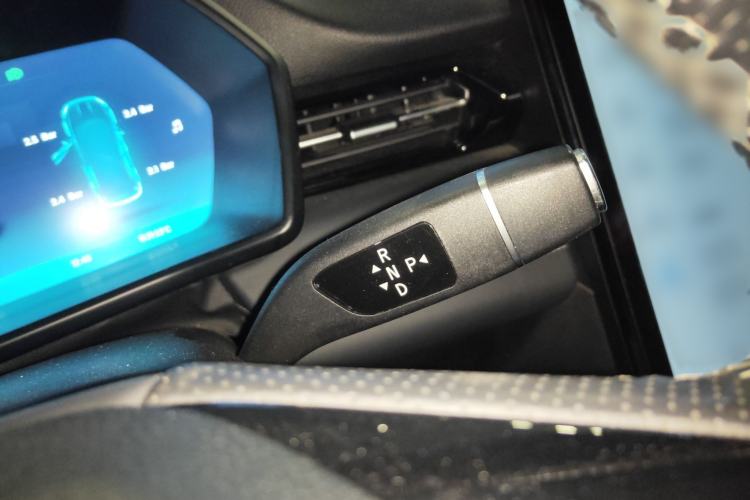 Used XPeng G3 2019 Smart Edition Gear Lever