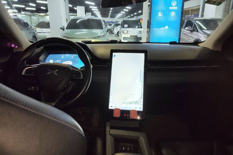 Used XPeng G3 2019 Smart Edition Interior 2