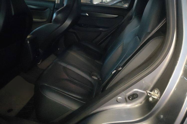 Used XPeng G3 2019 Smart Edition Interior 4