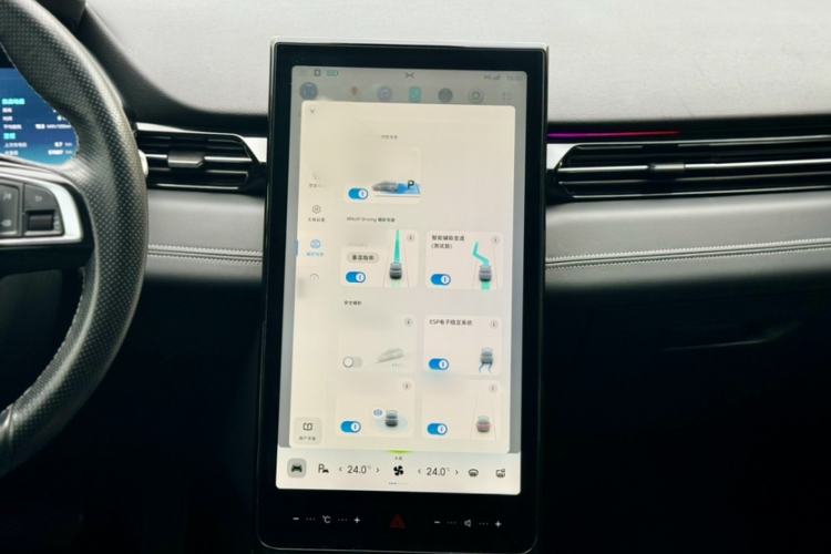 Used XPeng G3 2020 520i Luxury Edition Audio And AC Panel