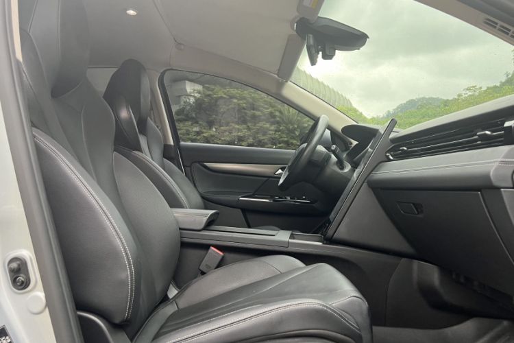 Used XPeng G3 2020 520 Smart Edition Interior 6