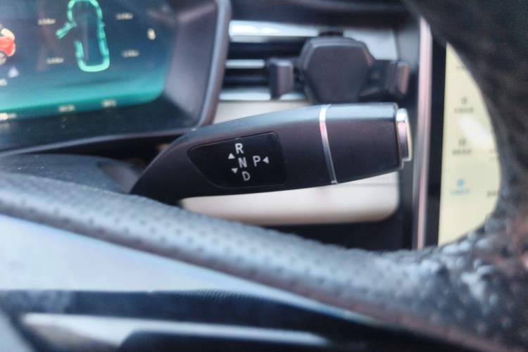 Used XPeng G3 2019 Smart Edition Gear Lever