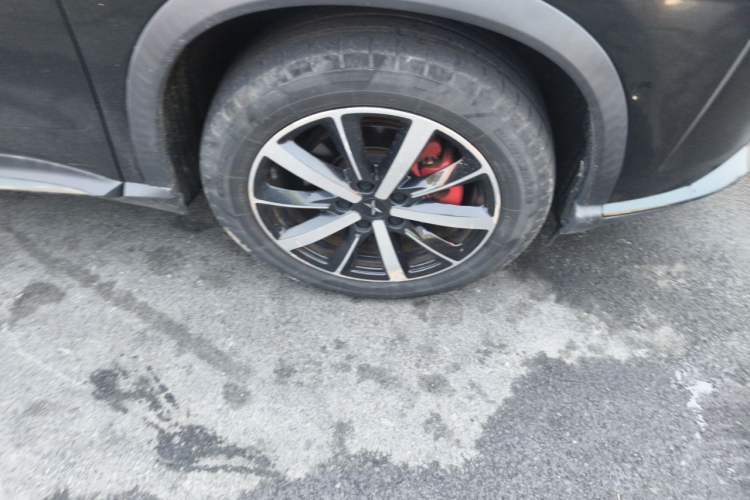Used XPeng G3 2019 Smart Edition Right Front Wheel Hub