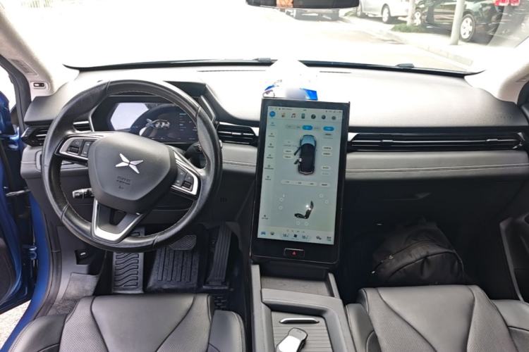 Used XPeng G3 2019 Deluxe Edition Center Console