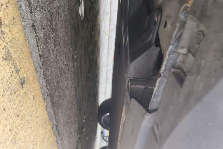 Used XPeng G3 2019 Deluxe Edition Chassis Front Left