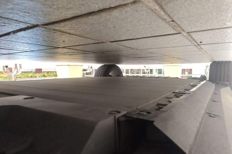 Used XPeng G3 2019 Deluxe Edition Chassis Front Right