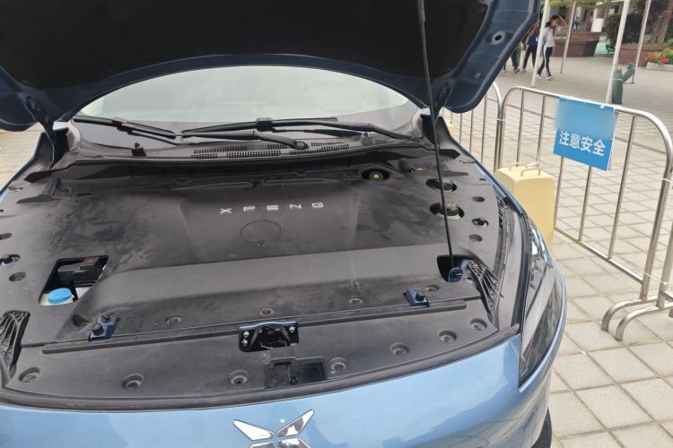 Used XPeng G3 2019 Deluxe Edition Engine Bay Left