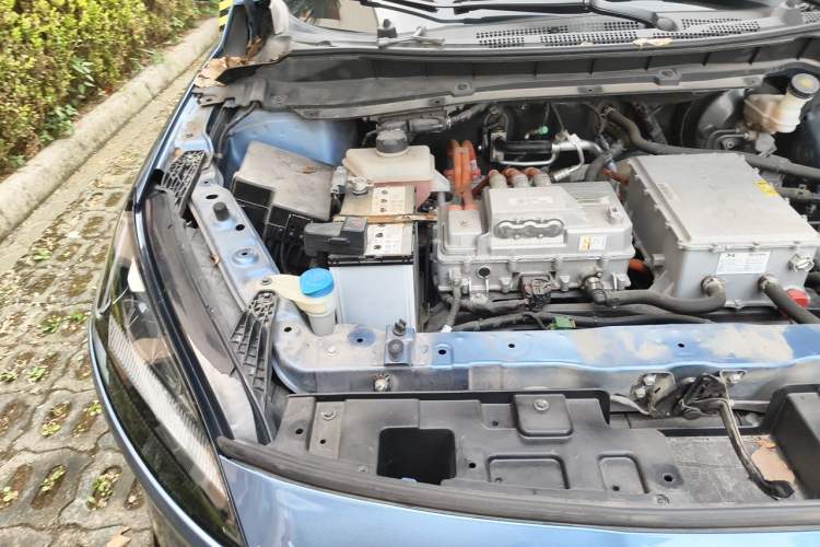 Used XPeng G3 2019 Deluxe Edition Engine Bay Right