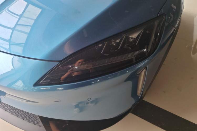 Used XPeng G3 2019 Deluxe Edition Left Front Headlight