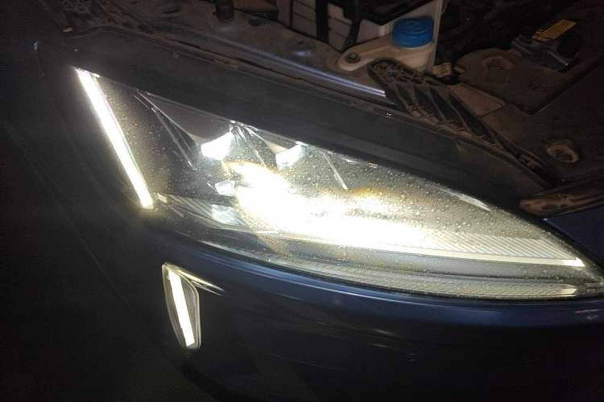 Used XPeng G3 2019 Smart Edition Right Front Headlight