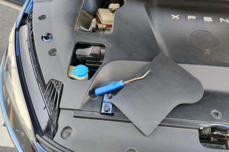 Used XPeng G3 2019 Deluxe Edition Engine Bay Right