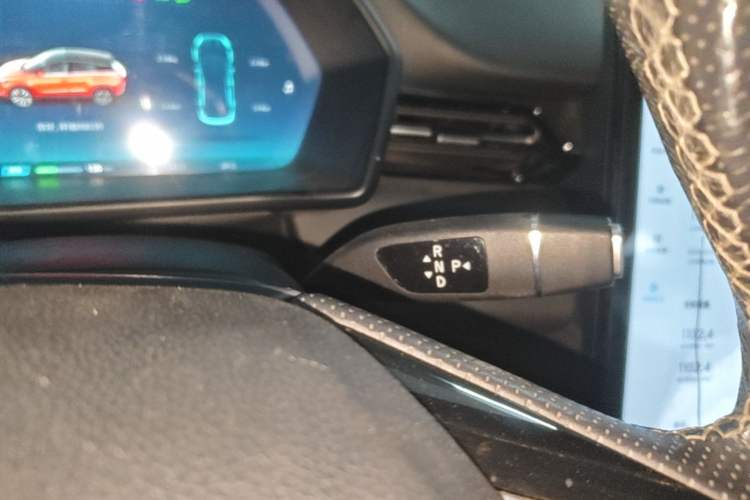 Used XPeng G3 2019 Smart Edition Gear Lever