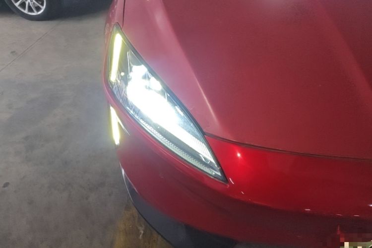 Used XPeng G3 2019 Smart Edition Right Front Headlight