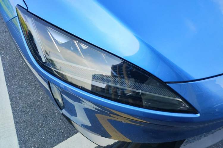Used XPeng G3 2019 Deluxe Edition Right Front Headlight