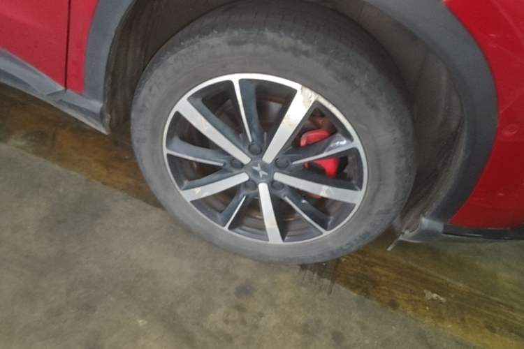 Used XPeng G3 2019 Smart Edition Right Front Wheel Hub