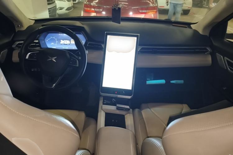 Used XPeng G3 2019 Deluxe Edition Center Console