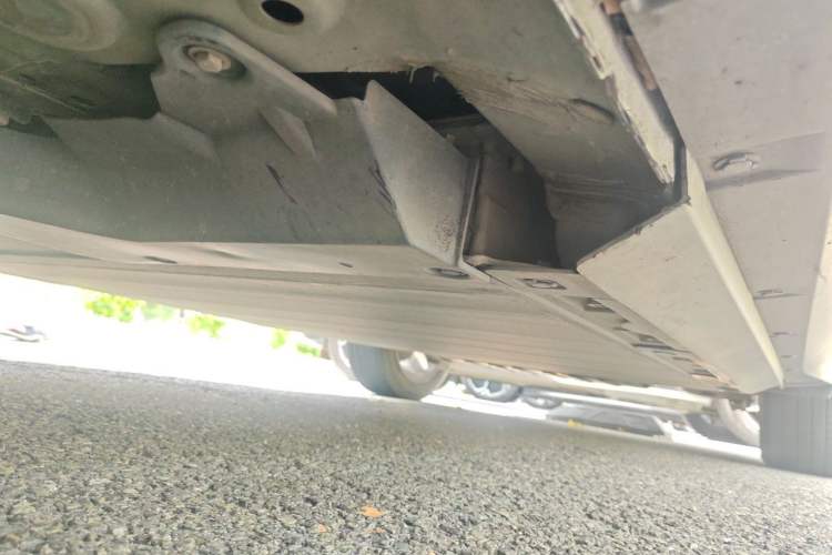 Used XPeng G3 2019 Smart Edition Chassis Front Left