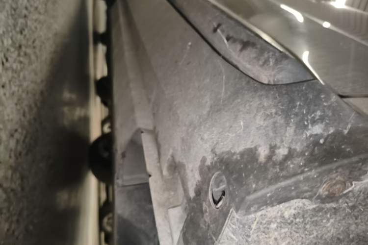Used XPeng G3 2019 Deluxe Edition Chassis Front Right