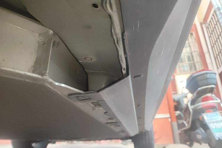 Used XPeng G3 2019 Deluxe Edition Chassis Rear Right