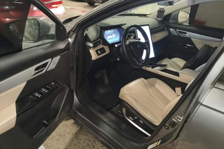 Used XPeng G3 2019 Deluxe Edition Driver Seat