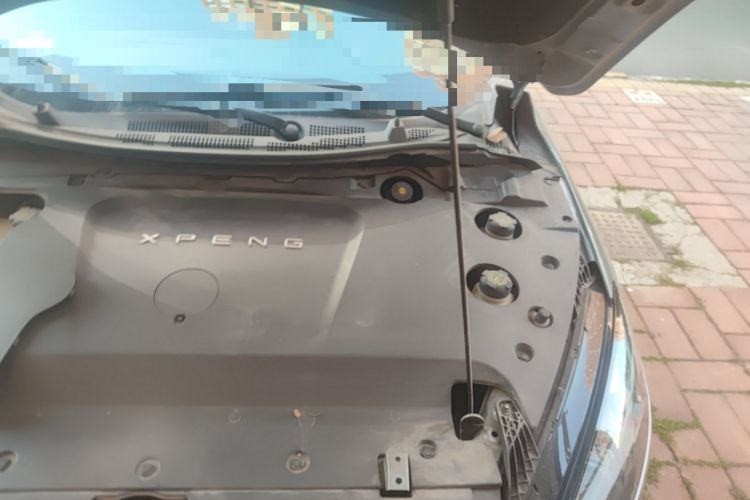 Used XPeng G3 2019 Deluxe Edition Engine Bay Left