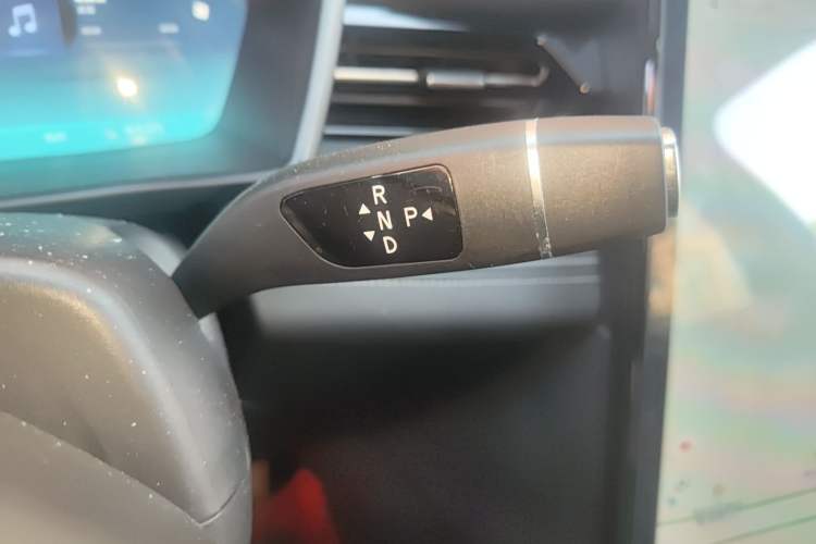 Used XPeng G3 2019 Deluxe Edition Gear Lever