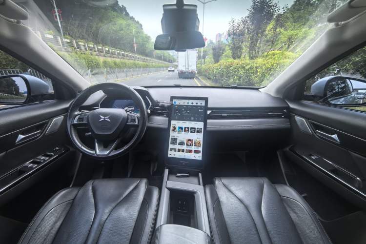 Used XPeng G3 2019 Smart Edition Interior 3