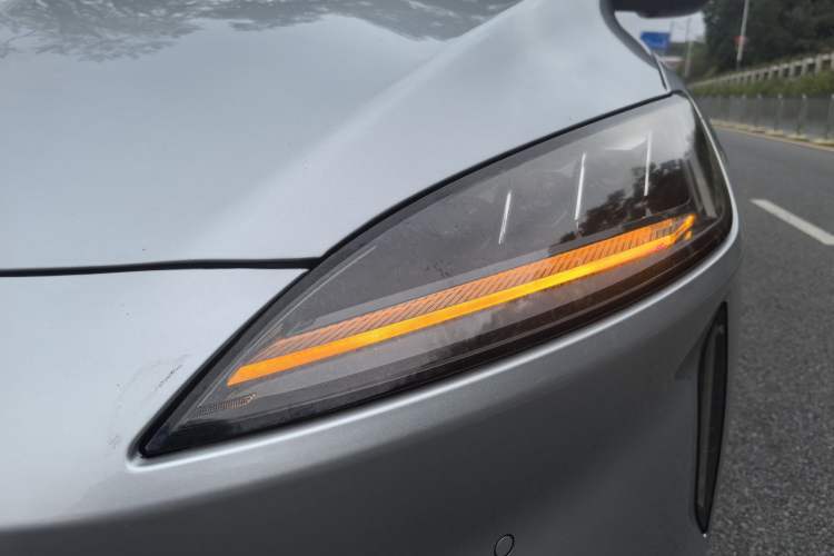 Used XPeng G3 2019 Smart Edition Left Front Headlight