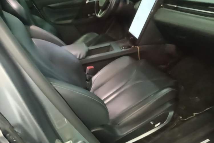 Used XPeng G3 2019 Deluxe Edition Right Front Seat