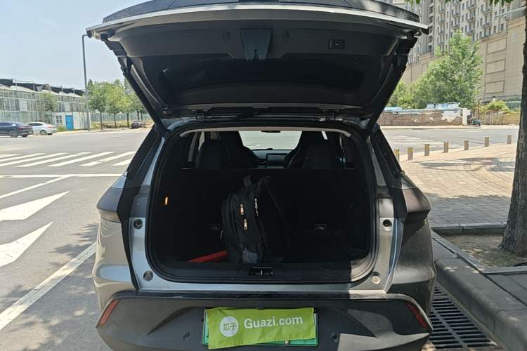 Used XPeng G3 2019 Deluxe Edition Trunk