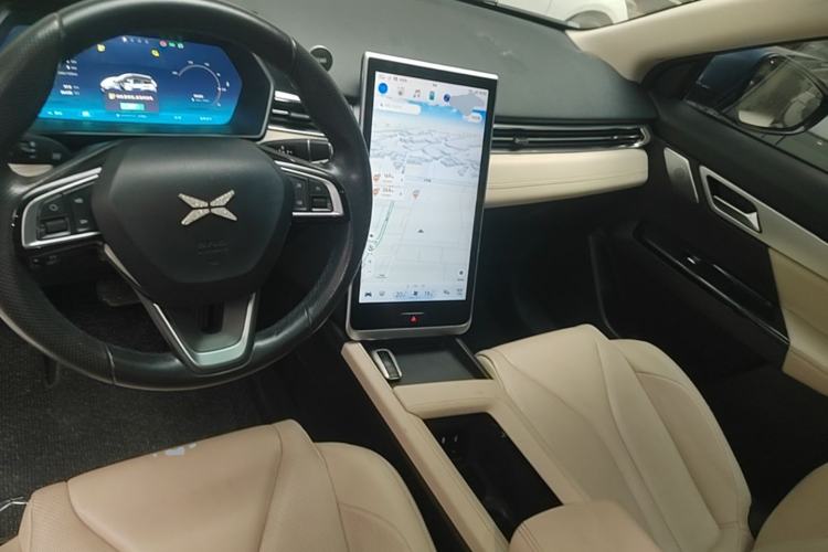 Used XPeng G3 2019 Smart Edition Center Console