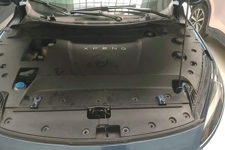 Used XPeng G3 2019 Smart Edition Engine Bay
