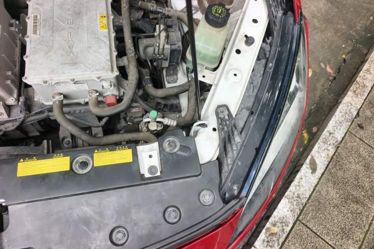 Used XPeng G3 2019 Smart Edition Engine Bay Left