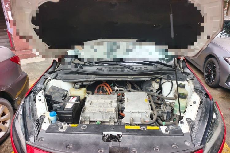 Used XPeng G3 2019 Smart Edition Engine Bay