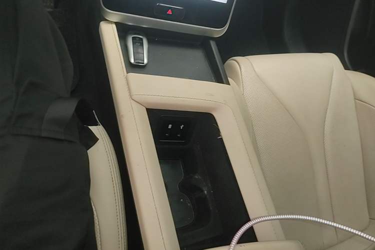 Used XPeng G3 2019 Smart Edition Gear Lever