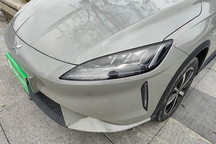 Used XPeng G3 2019 Deluxe Edition Left Front Headlight