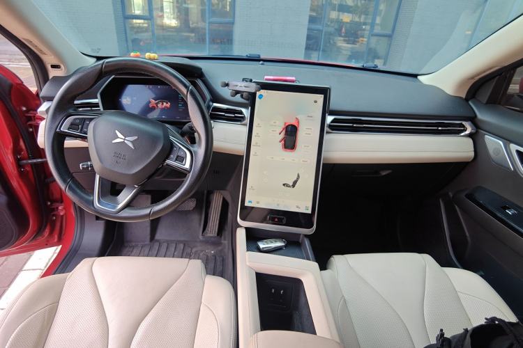 Used XPeng G3 2019 Smart Edition Center Console