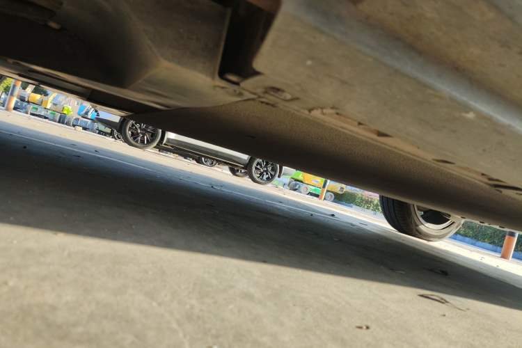 Used XPeng G3 2019 Deluxe Edition Chassis Front Left