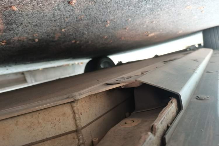 Used XPeng G3 2019 Deluxe Edition Chassis Rear Left