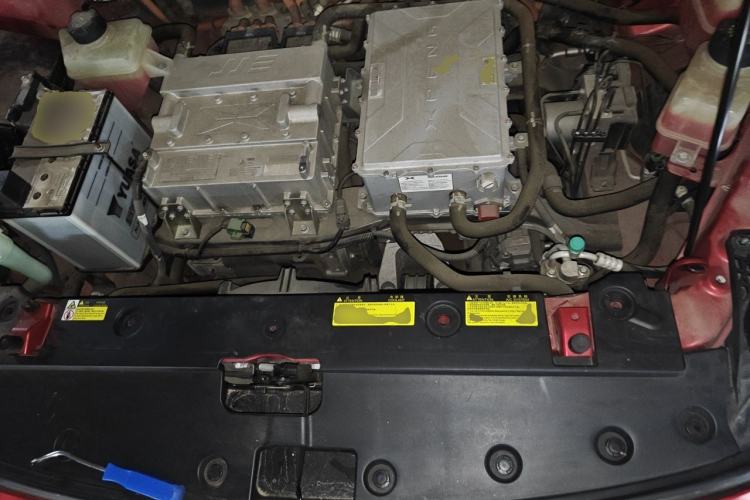Used XPeng G3 2019 Smart Edition Engine Bay