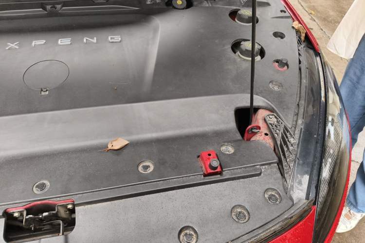 Used XPeng G3 2019 Deluxe Edition Engine Bay Left