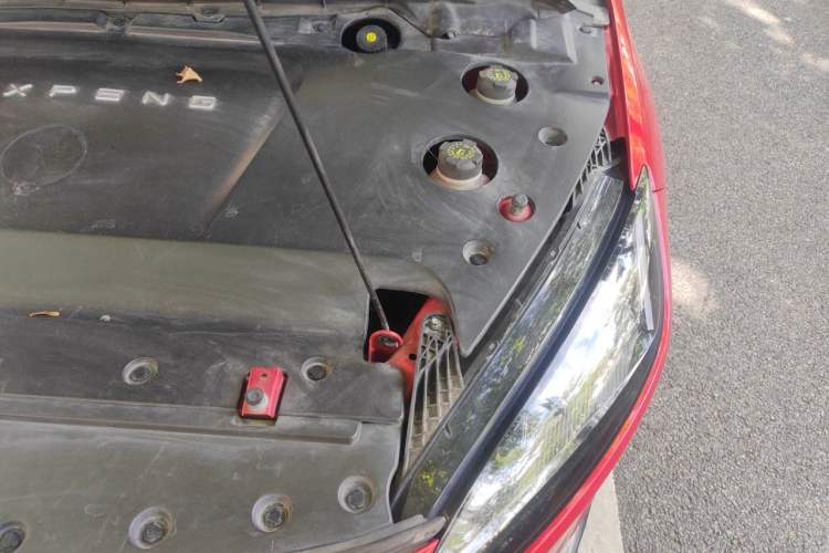 Used XPeng G3 2019 Smart Edition Engine Bay Left