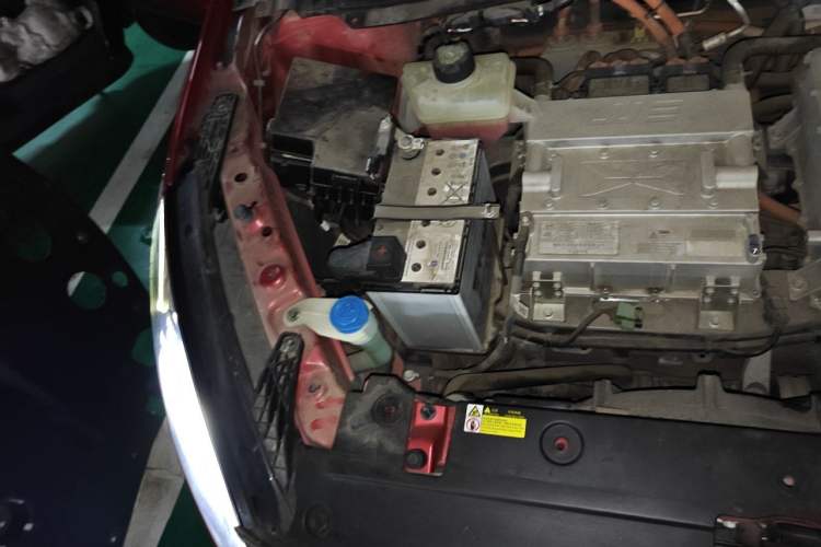 Used XPeng G3 2019 Smart Edition Engine Bay Right