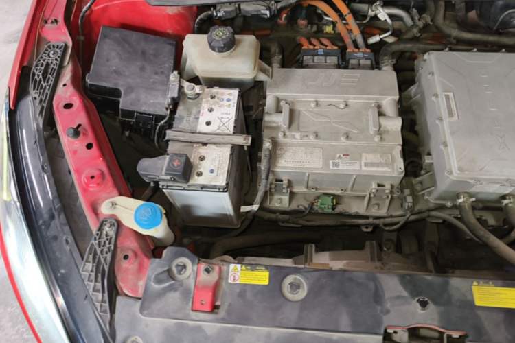 Used XPeng G3 2019 Deluxe Edition Engine Bay Right